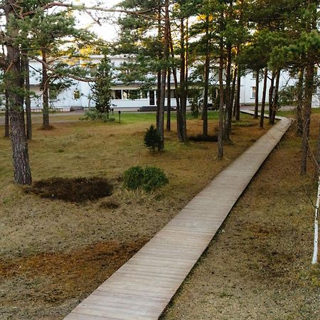 Saaremaa Rannahotell ' Beach Hotel Mandjala Exterior photo